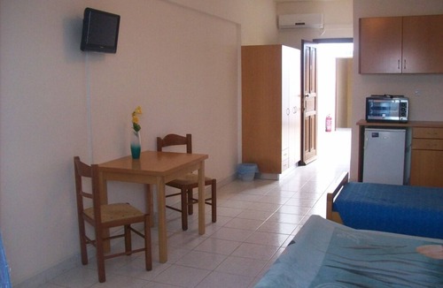Paloi Hotel | Pali Nisyros Hotel