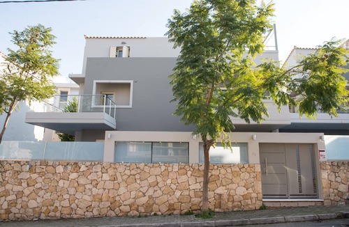 Alimos Villa | Palmyra Athens -Luxury Greek villa - just 5 min from the beach