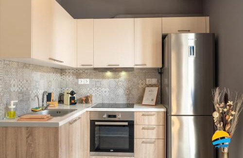 Pasalimani Apartment | Pame Rentals - 2BD Modern Home Steps from Pasalimani