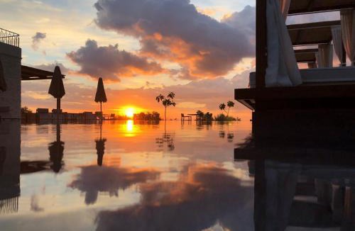 Varvara Apartment | Panorama Apartments updated with infinity pool