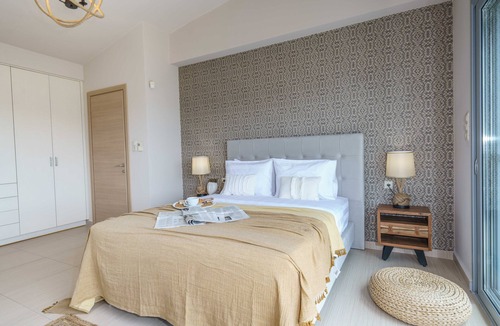 Mires Villa | Panoramic Mountain view villa with private pool