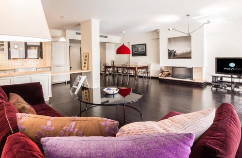 Plaka Apartment | Pantheon Luxurious Flat