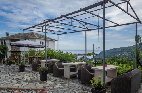 Agios Dimitrios House | Paradeisos Studio with Garden View