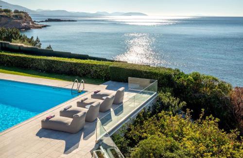 Kropia Villa | Paradise Beachfront Villa Athenian Riviera