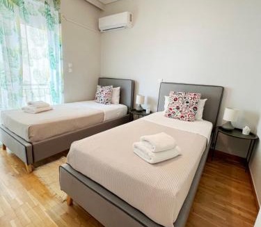 Palaio Faliro Apartment | Peaceful Apartment by Flisvos Marina by Athenian Homes