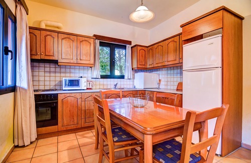 Pendamodi Villa | Peaceful two storey villa with traditional aesthetics