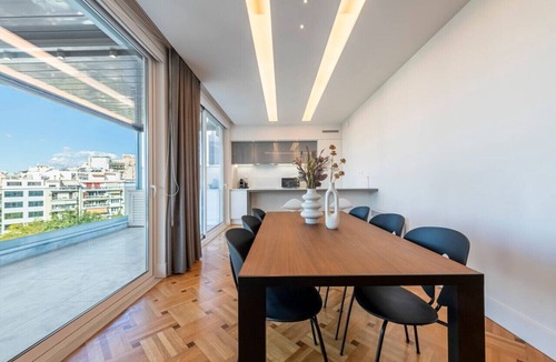 Kinosargous Apartment | Phaedrus Living: City Center Luxury Flat N. Kosmos
