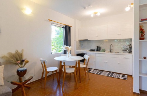 Saronida Apartment | Phaedrus Living: Saronida Seaside Flat