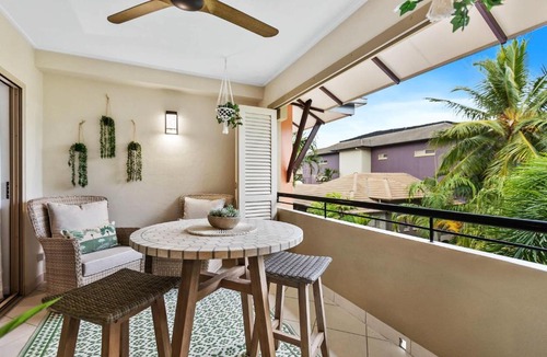 Westcourt Apartment | Pineapple Palms - Resort 9 Pools & Gym