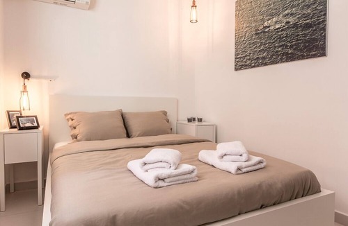 Kerameikos Hostel | Pink Mango Hostel