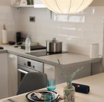Pasalimani Apartment | Piraeus Pasalimani cozy apartment