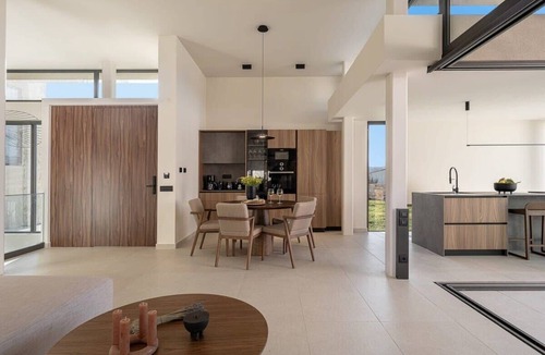 Tavronitis Villa | Pnoe Seafront Experience | Villa Alas