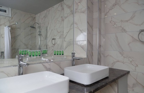 Lavreotiki Hotel | Poseidon Beach Villas