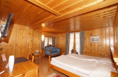 Zweisimmen Nr Gstaad Hotel | Posthotel Rössli
