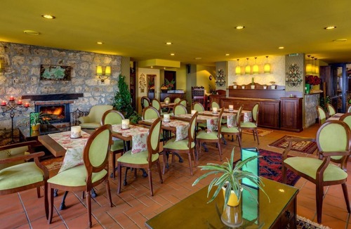 Naousa Bed & Breakfast | Premium Double Nest - Esperides Retreat