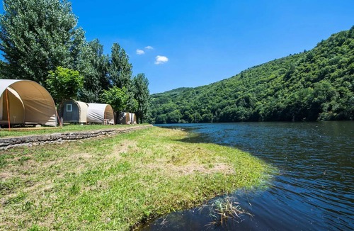 Saint Martial Entraygues House | Prestige Cottage - 2 bedrooms, 2 bathrooms, sleeps 4