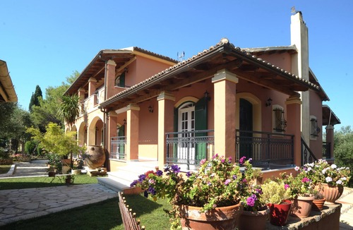 Limni Villa | Private Traditional Corfiot villa surrounded by olive trees
