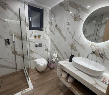 Aridaia Apartment | Project Georgiadi #1 - Modern Apartment in peaceful neighborhood - 15 mins from Loutra Pozar