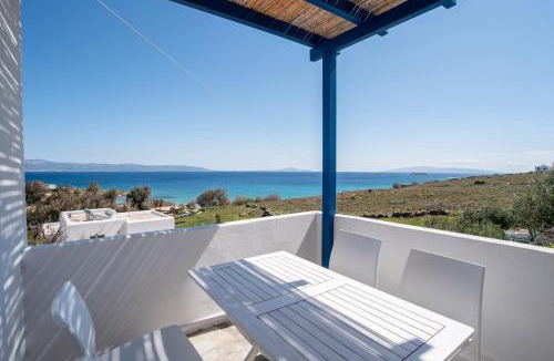 Logaras House | Punda Beach Seaside Retreat