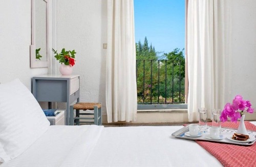 Koutouloufari Villa | R 1187 Fiona Maisonette Villa With Breakfast & Dinner