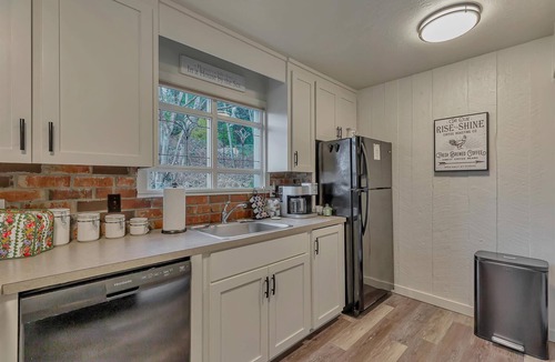 Redondo House | Redondo Beach Bungalow