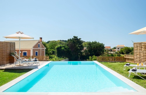 Erikousa Island Villa | Reiki Luxury Villas with private swimming pool