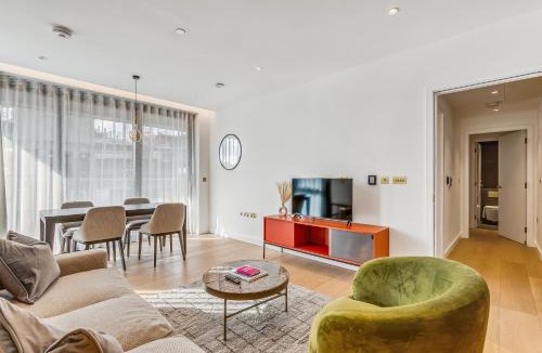 St. Pancras and Somers Town Apartment | Remarkable London Gem