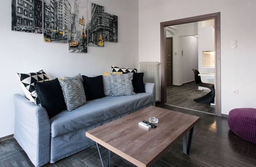 Athens City Centre Apartment | Renovated 2 bedroom apt in Larissis Railway Station and Metro