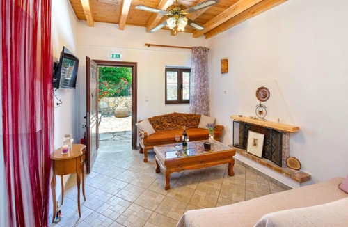 Katsimatika Villa | Ria Sweet Home Paxoi