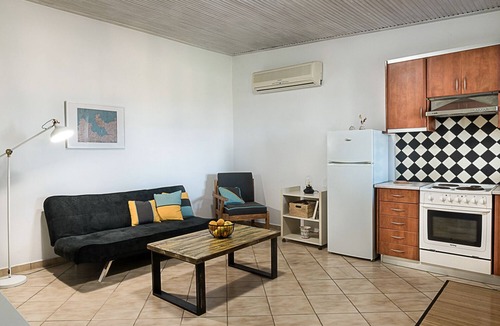 Marathi Villa | Room in rural accommodation 250 of beautiful sandy beach.