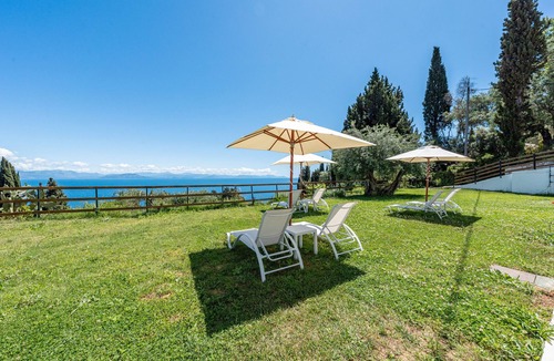 Benitses Apartment | Room 'Sea View 2' with Private Terrace, Wi-Fi and Air Conditioning