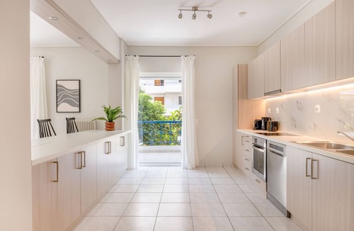 Amarousion Apartment | Roomy 3BR Apartment in Marousi