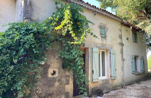 Saint-Front House | Rustic cottage with stunning swimming pool