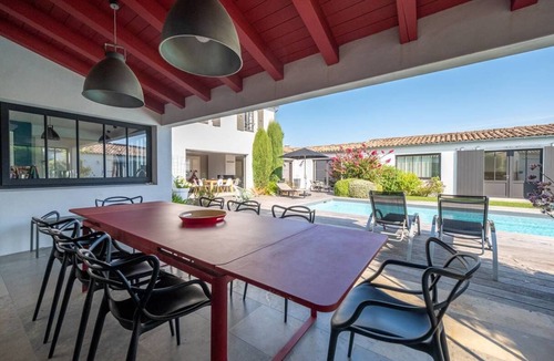 La Flotte House | Ryad - Architect villa for large families with heated pool in la Flotte