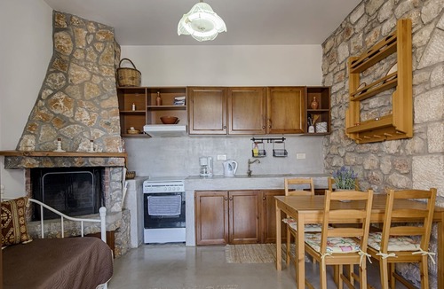 Salakos Villa | Salakos Villas - Orange Villa