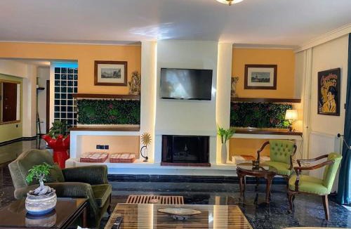 Alimos Apartment | Sarakin's Mansion Luxury Retreat