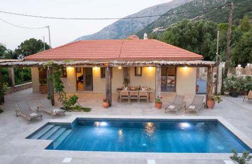 Kardhakata Villa | Sassi Di Fteri Villas