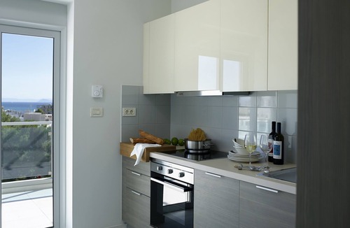 Alimos House | Scale Suites