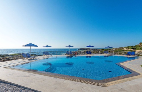 Stavros Apartment | Seafront luxury apartment with amazing sunset view 2
