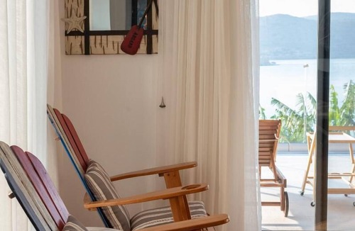 Kounelion Villa | Seafront Villa with a heated pool - Unique location