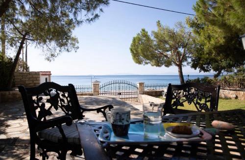 Kineta Villa | Seaside Haven Kineta