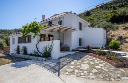 Stafylos House | Selini Cottage