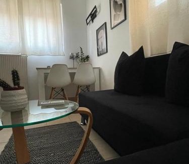 Nea Khili Apartment | Semi-Basement 250m from Sea, Nea Chili