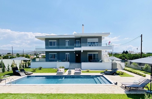 Nea Tirintha House | SERENITY HOUSE IN NAFPLIO
