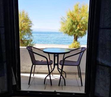 Afissos Apartment | Serviced apartment ∙ 4 guests