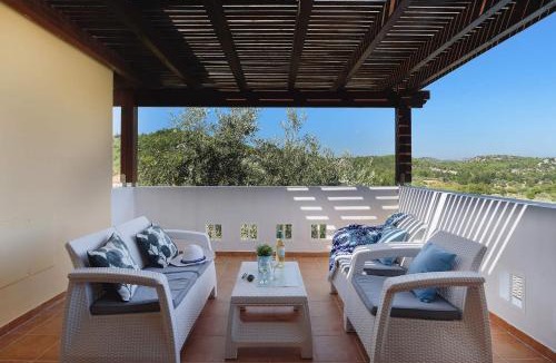 Archangelos Villa | Seven Springs Villas