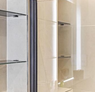 Kensal Green Apartment | Sophisticated & Spacious Luxe 5BR Home