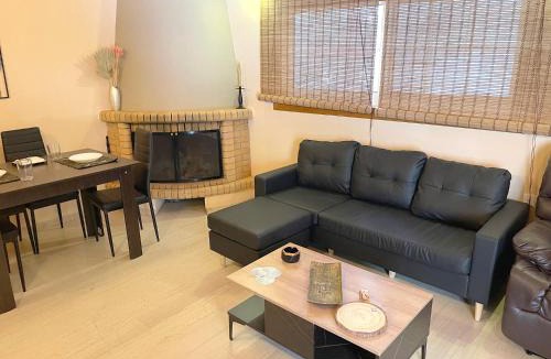 Charakas House | Sounio Poseidon Villa