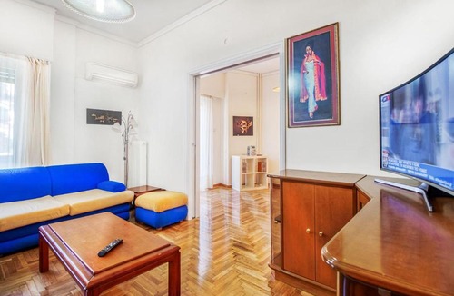 Ampelokipoi Apartment | Spacious flat near Ampelokipoi metro station