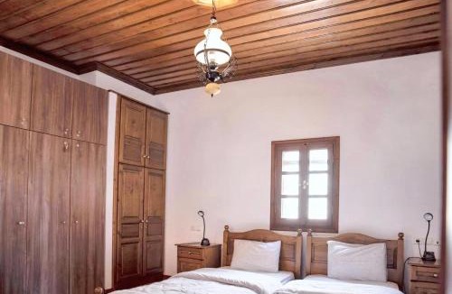 Makrynitsa House | Spacious house with sea view in Volos
